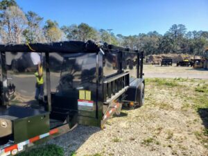 picture of dump trailer